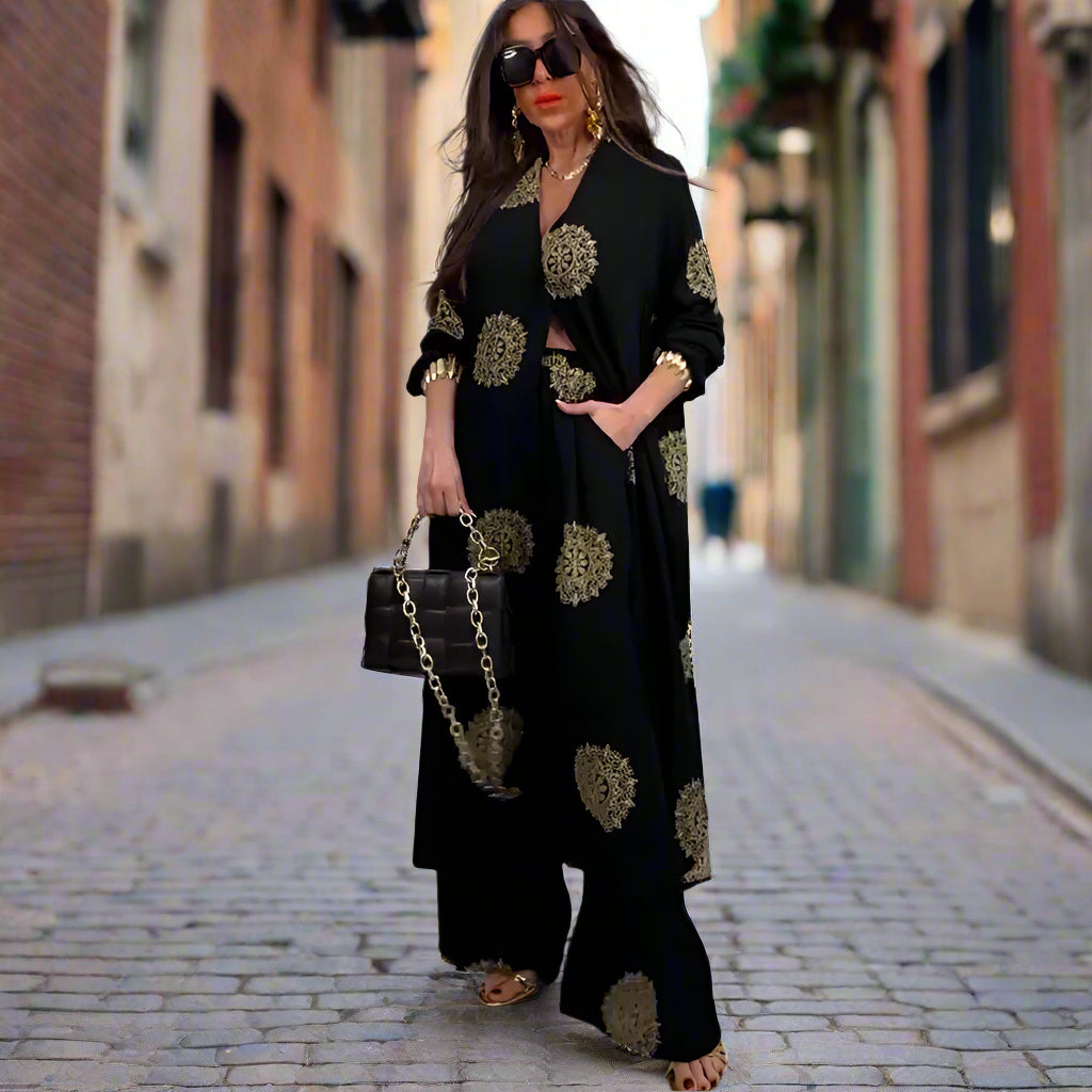 Erica Amadio™ Dvoudílná sada s výstřihem do V a potištěnými širokými nohavicemi