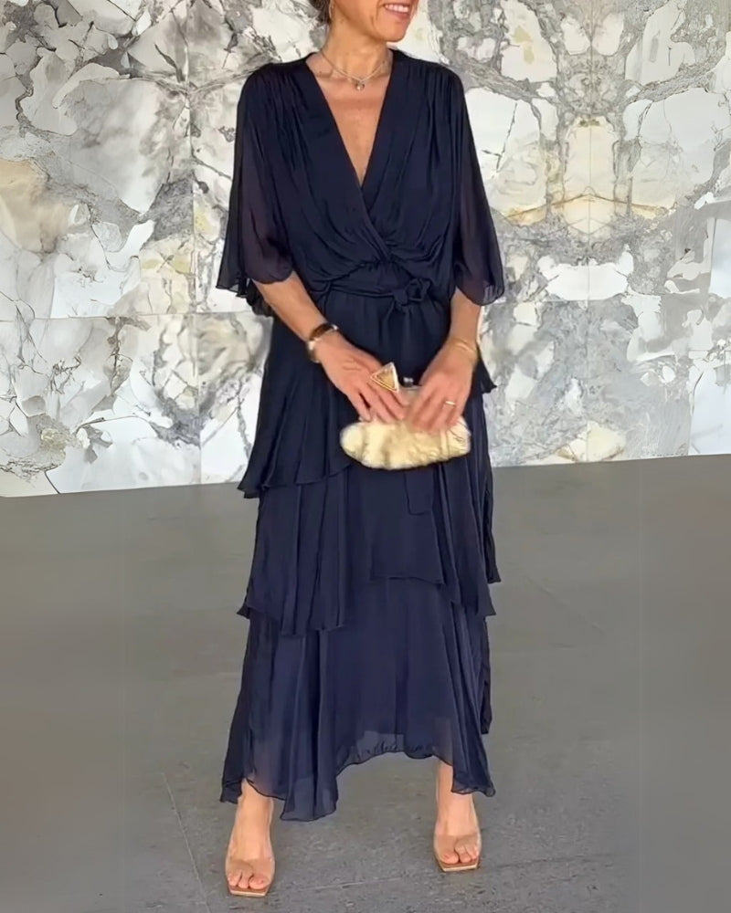 Moira Corda™ Elegantní vrstvené šaty s výstřihem do V