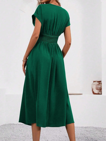 Annabella Bersani™  Dámské šaty s výstřihem do V a se zastřihováním v pase